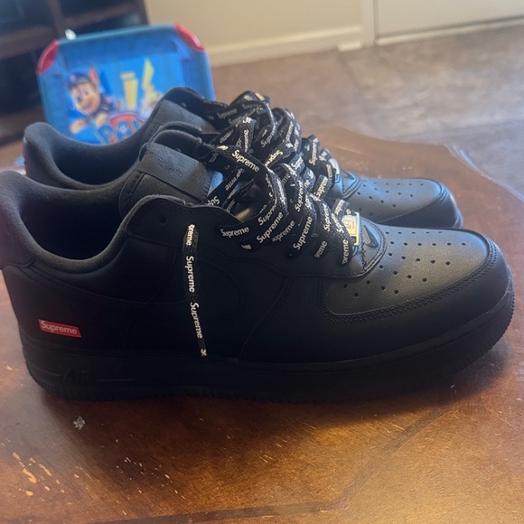 Supreme Black Sneakers with Logo Laces